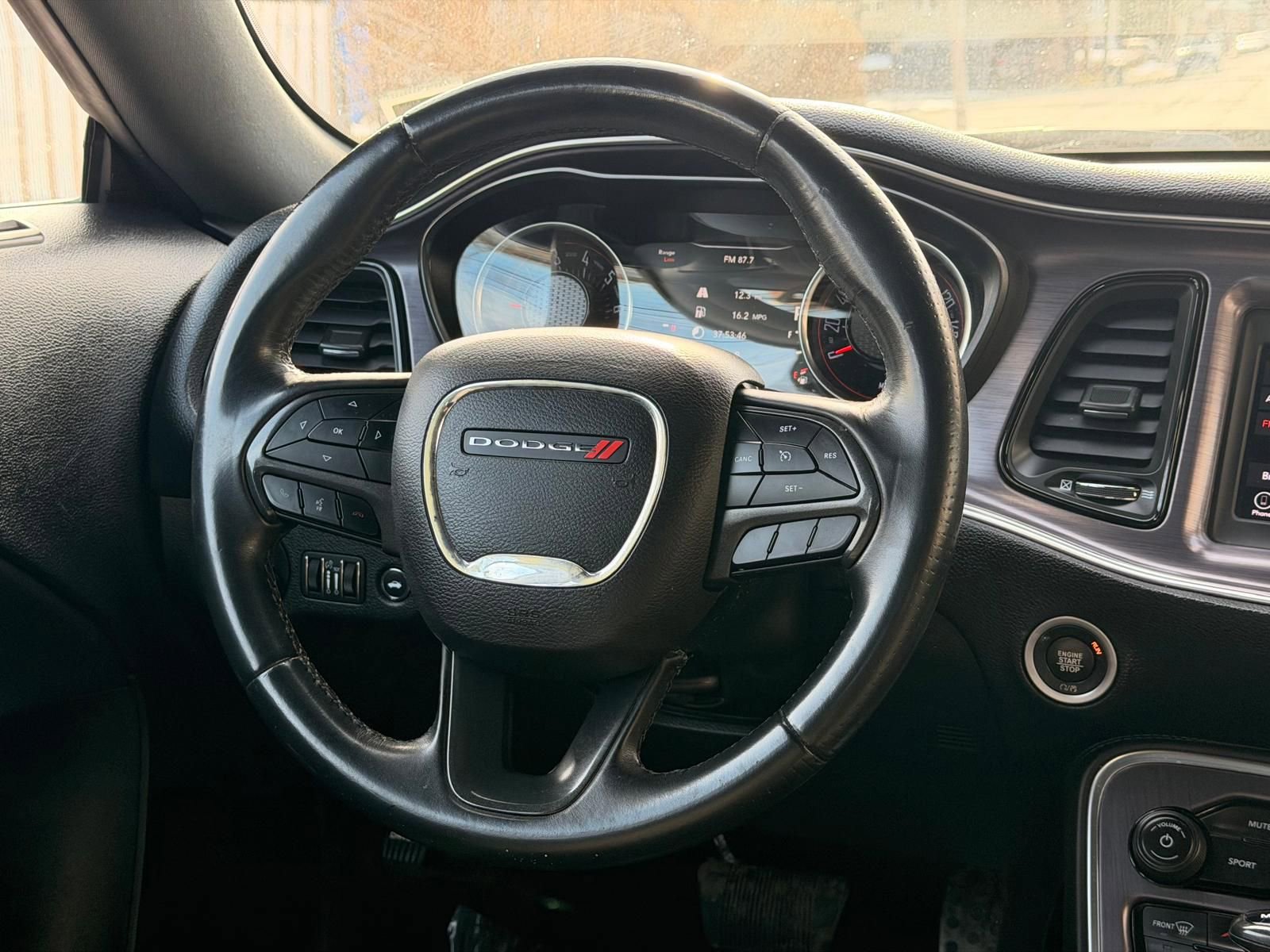 Used 2018 Dodge Challenger SXT RWD image 30