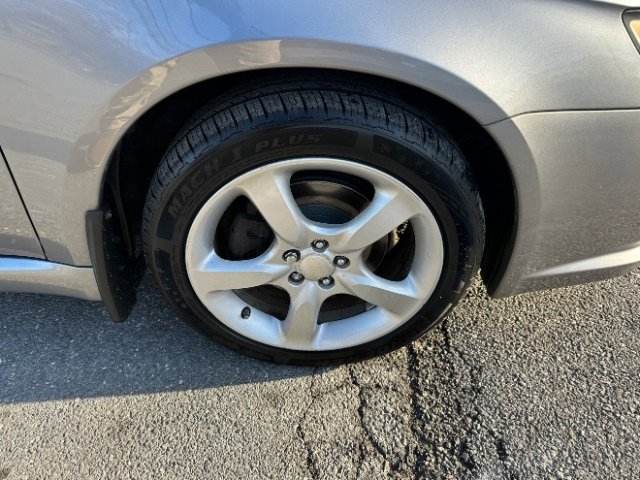 Used 2008 Subaru Legacy 2.5i Limited image 13