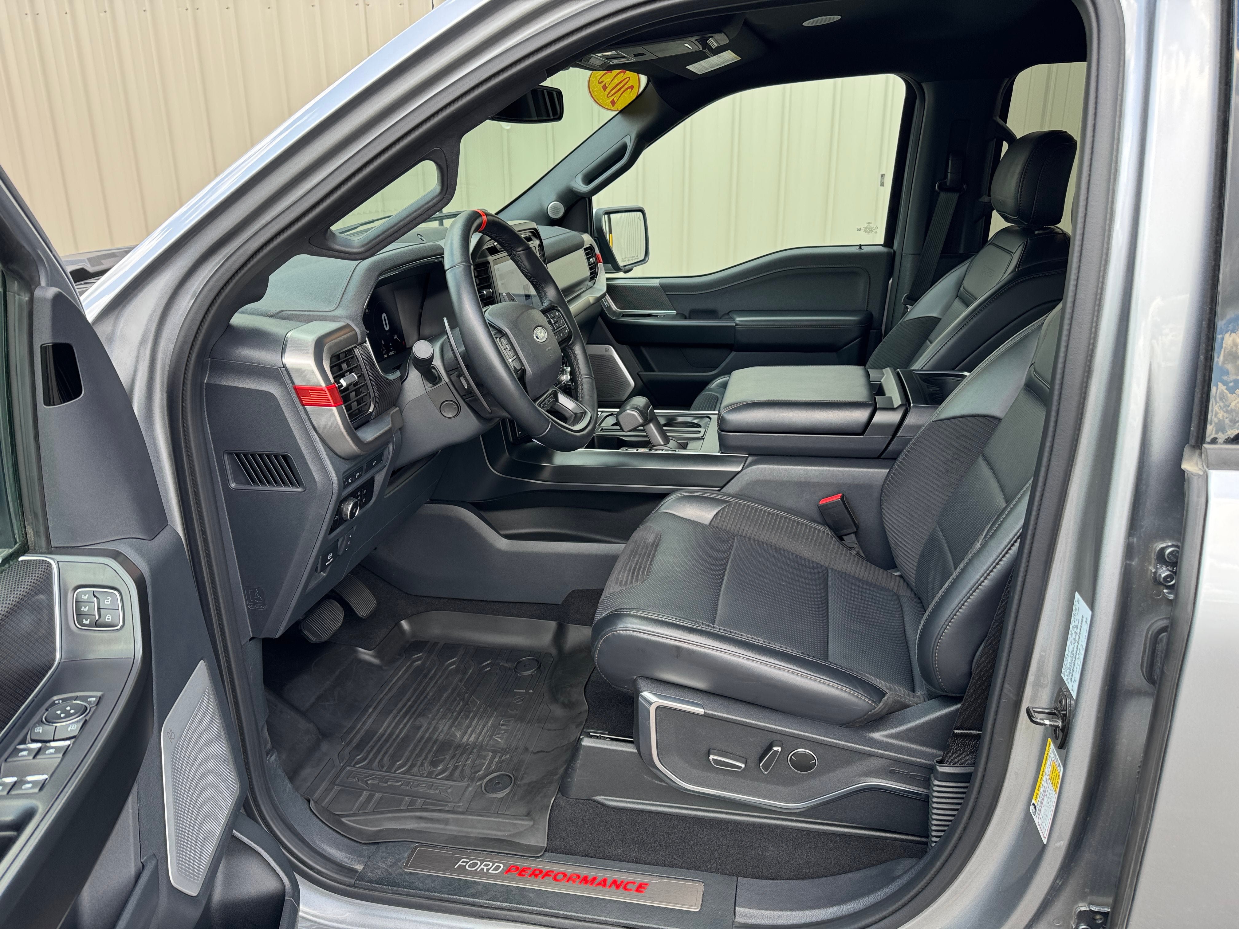Used 2023 Ford F150 Raptor w/ Raptor Carbon Fiber Package AWD/4WD image 9