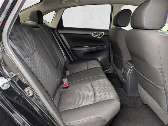 Used 2017 Nissan Sentra SR w/ SR Midnight Edition FWD image 18