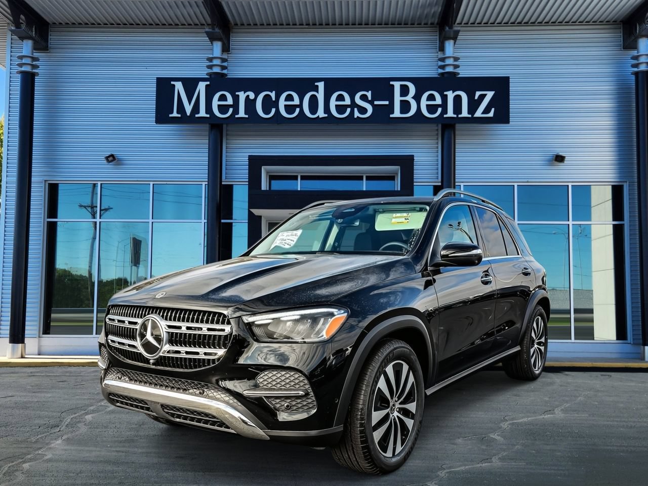 New 2026 Mercedes-Benz GLE 350 4MATIC image 3