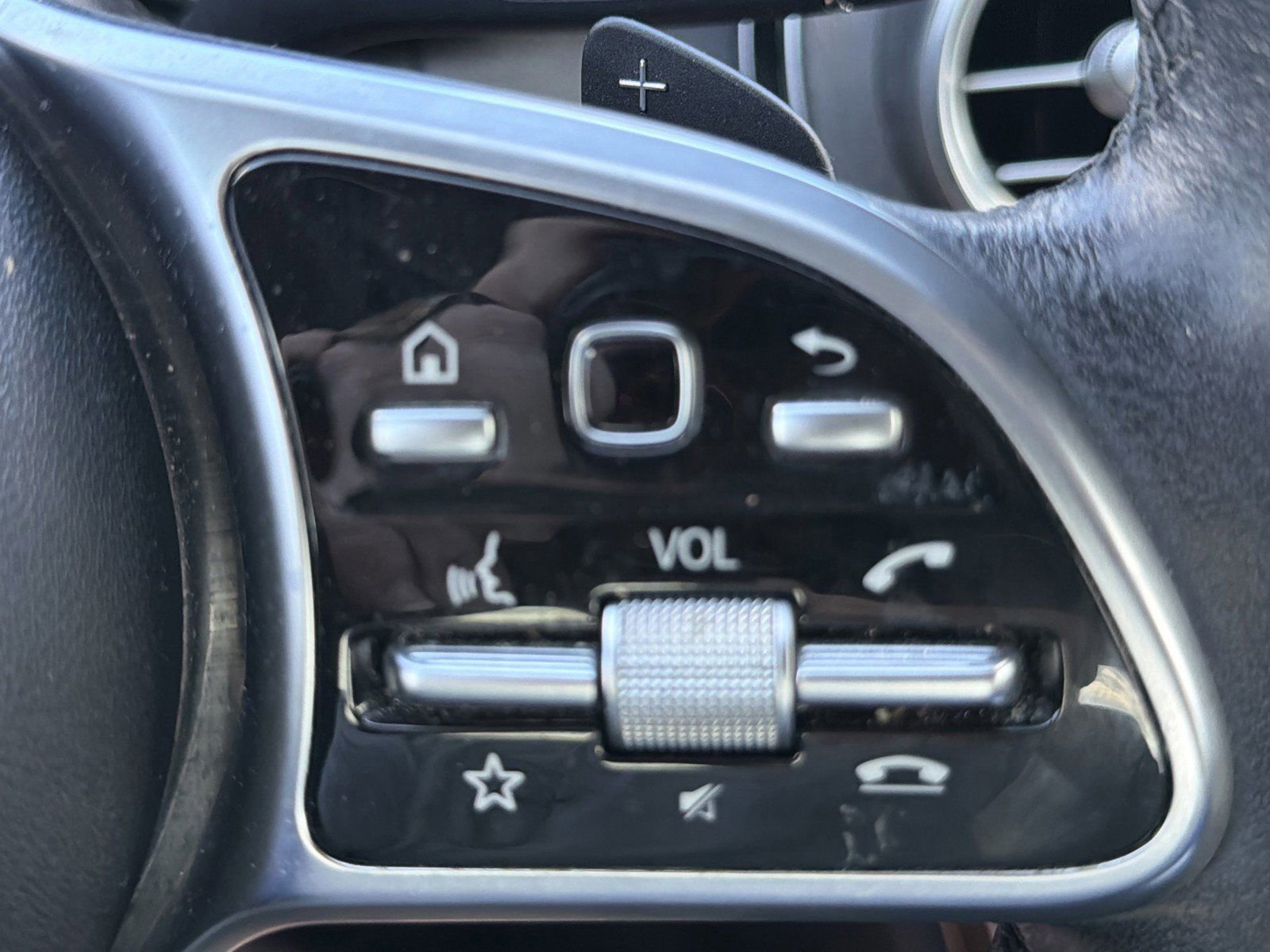 Used 2021 Mercedes-Benz C 300 Sedan image 27