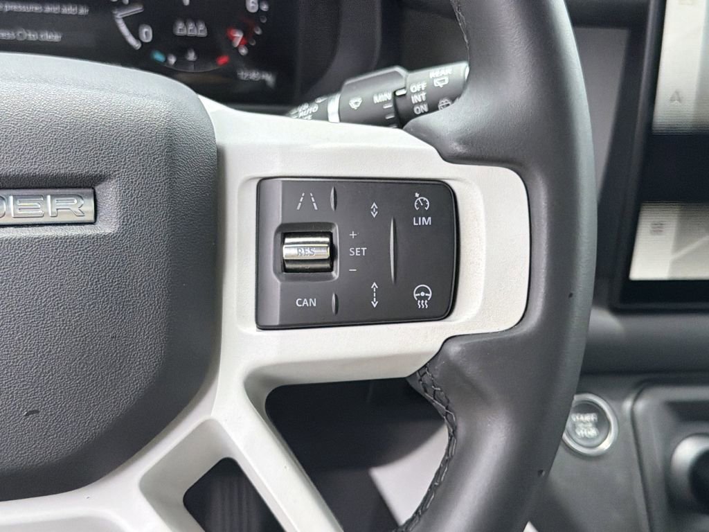 Used 2025 Land Rover Defender 110 S AWD/4WD image 24