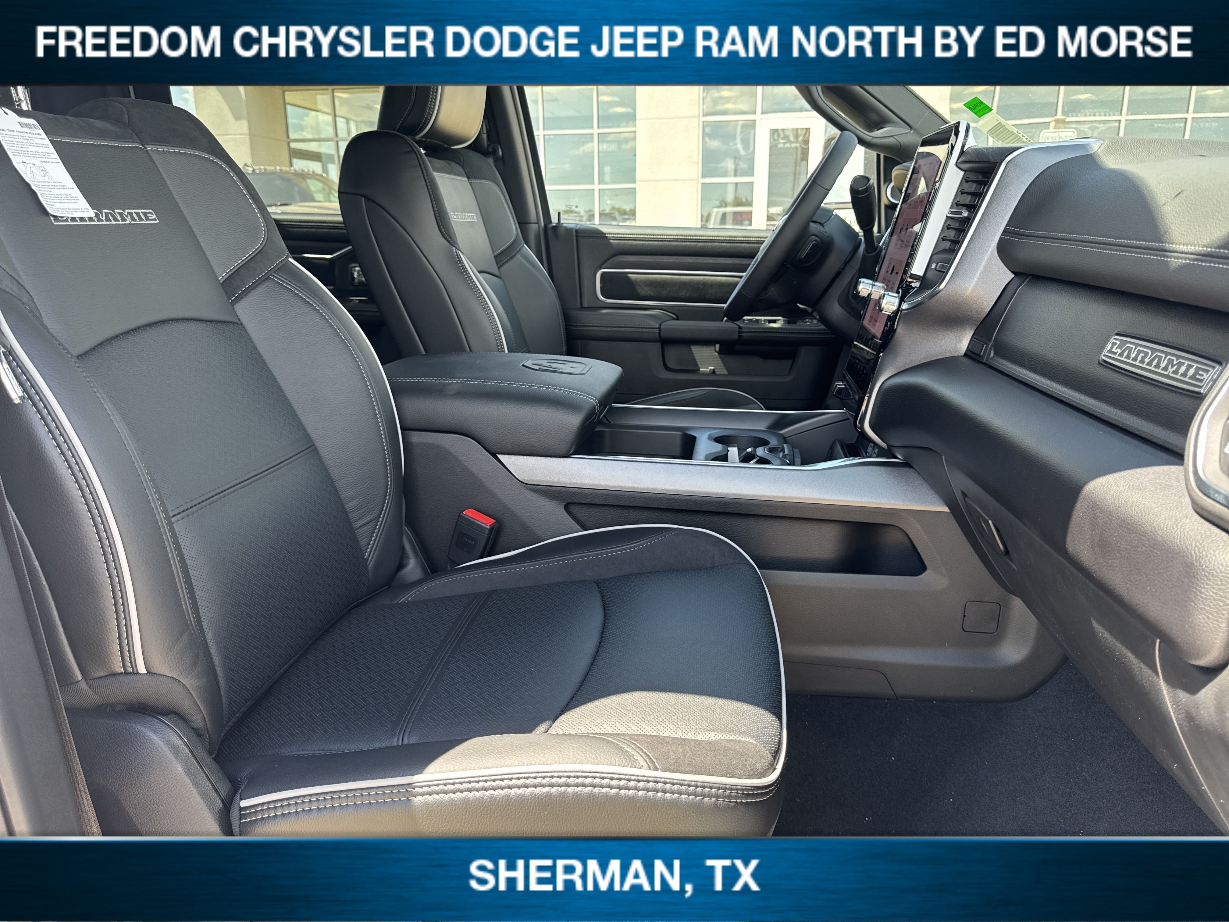 Used 2025 RAM 2500 Laramie AWD/4WD image 42