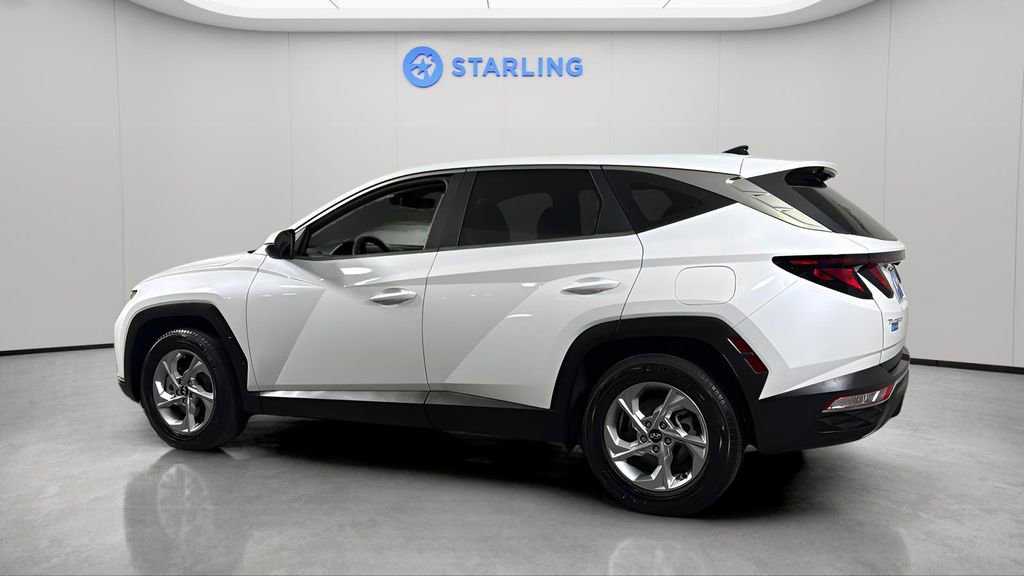 Used 2022 Hyundai Tucson SE image 3