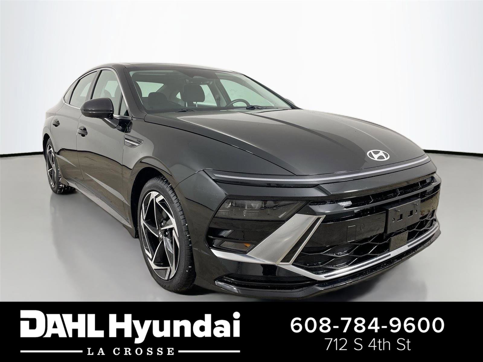 Used 2024 Hyundai Sonata SEL w/ Convenience Package