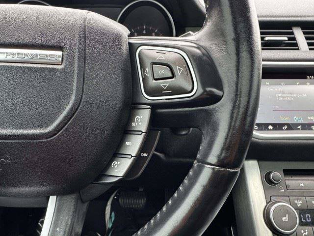 Used 2017 Land Rover Range Rover Evoque SE Premium AWD/4WD image 26