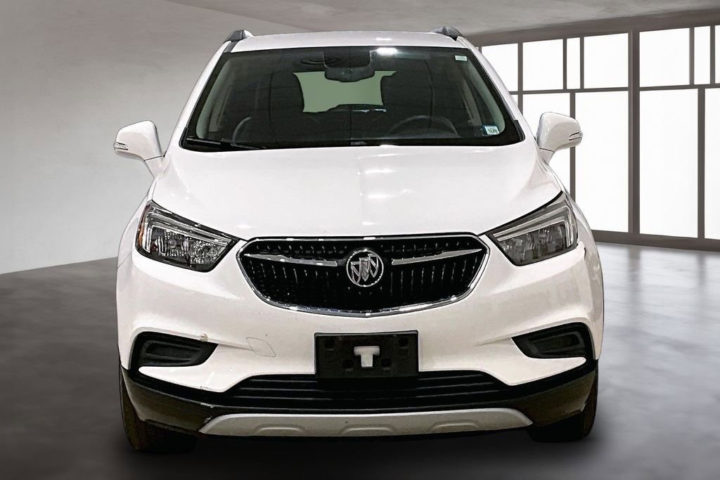 Used 2019 Buick Encore Preferred AWD/4WD image 2