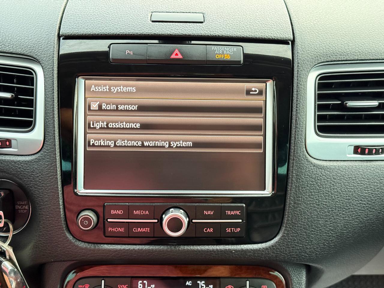 Used 2012 Volkswagen Touareg VR6 AWD/4WD image 62