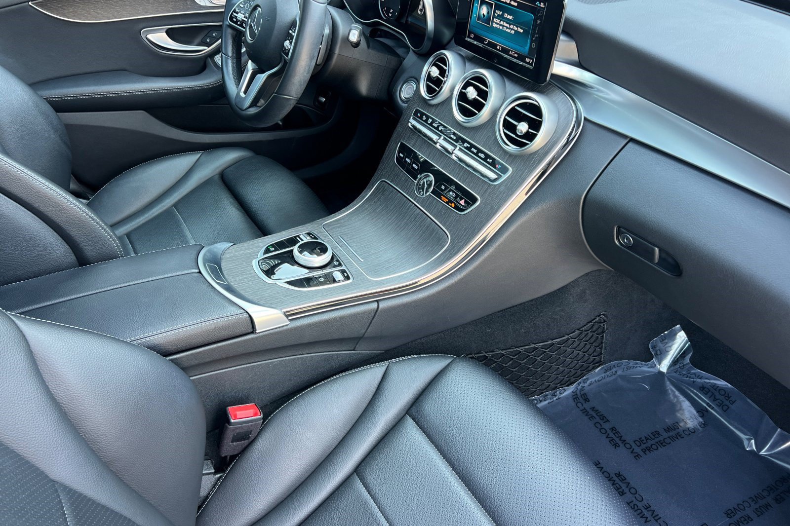 Certified 2019 Mercedes-Benz C 300 Sedan image 32