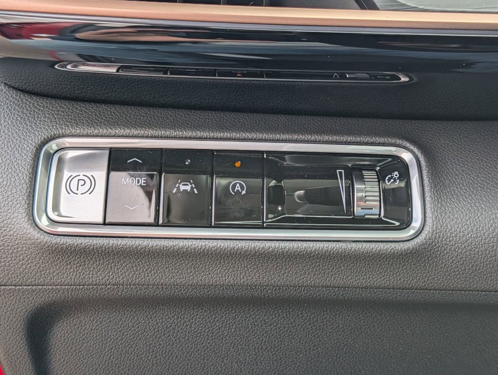 New 2025 Buick Envision Sport Touring image 34