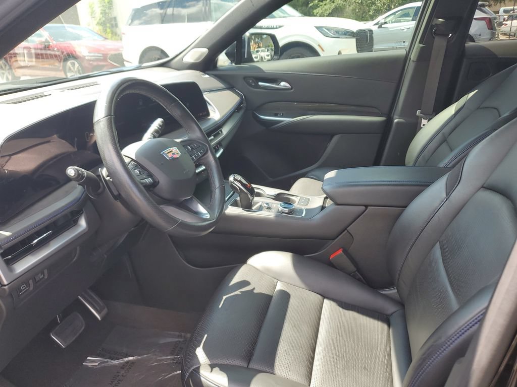 Certified 2024 Cadillac XT4 Sport FWD image 22