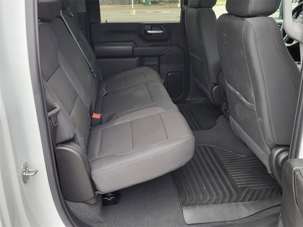 Used 2025 Chevrolet Silverado 2500 Custom w/ Custom Value Package image 11