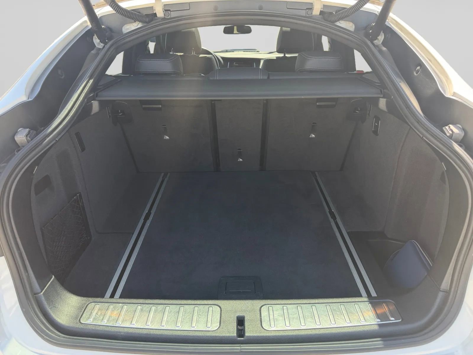 Used 2018 BMW X4 M40i image 29