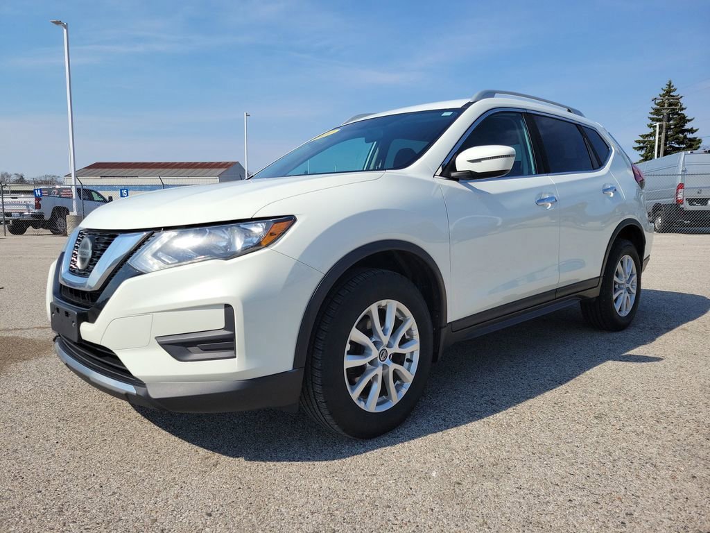 Used 2020 Nissan Rogue S image 2