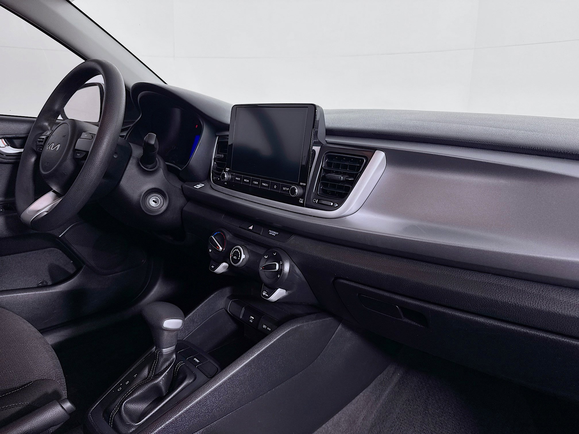 Used 2022 Kia Rio LX image 50