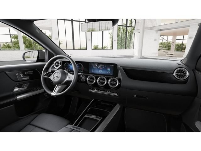Used 2026 Mercedes-Benz GLA 250 4MATIC image 6