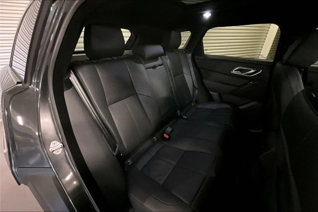 Certified 2026 Land Rover Range Rover Velar Dynamic SE AWD/4WD image 16
