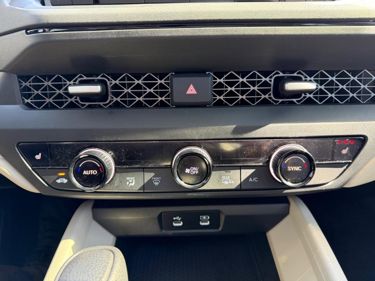 Certified 2023 Honda Accord EX image 25