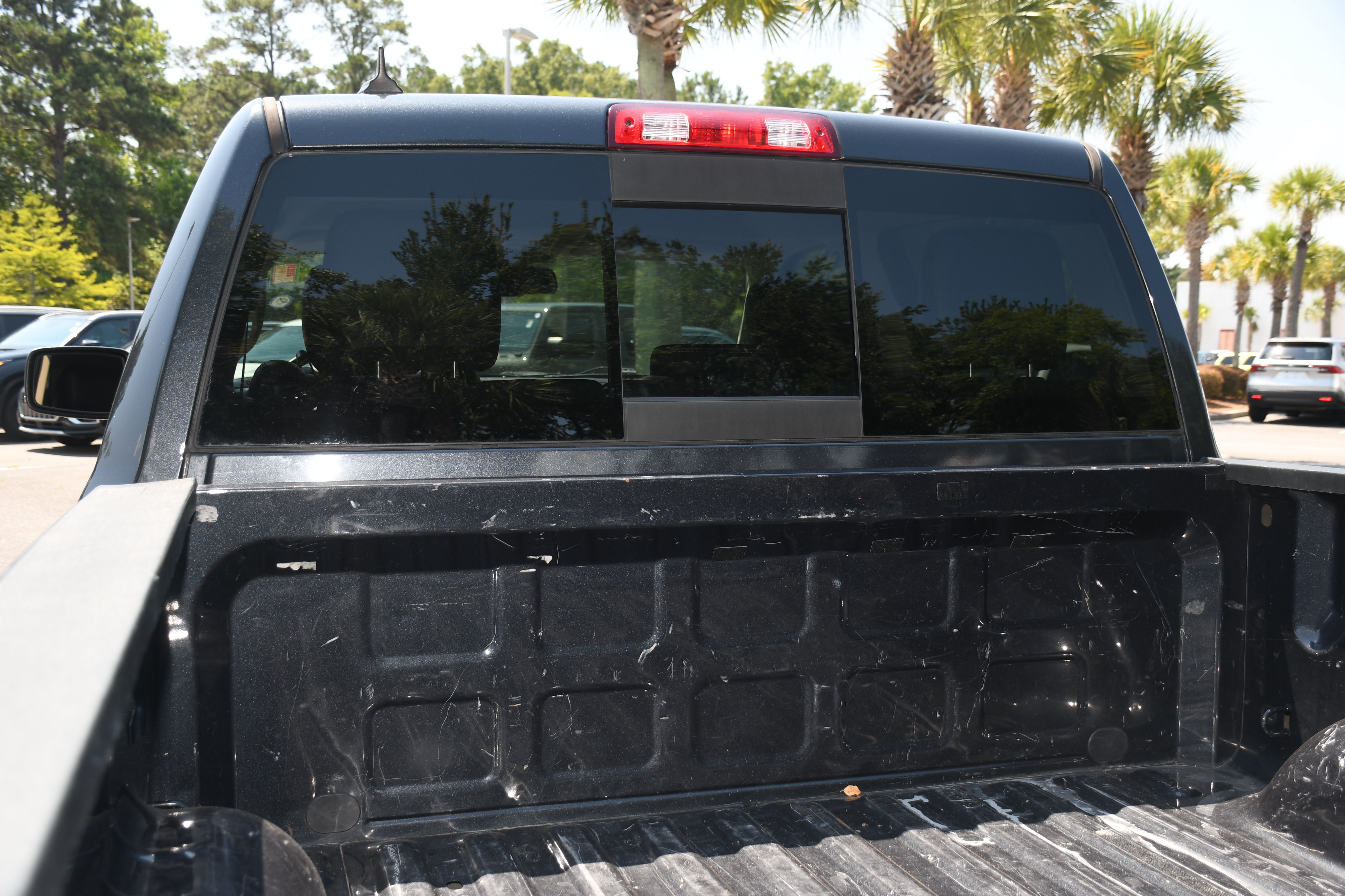Used 2016 RAM 1500 Laramie w/ Convenience Group RWD image 15