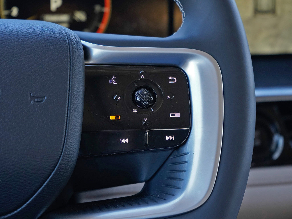 New 2026 INFINITI QX80 Pure w/ Cargo Package image 16