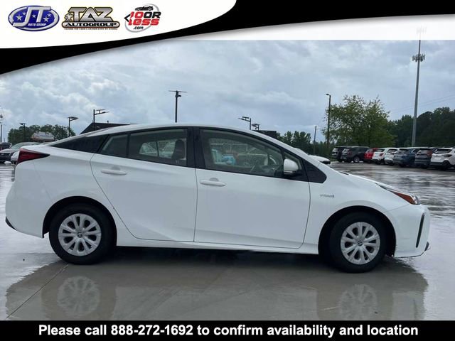 Used 2019 Toyota Prius L Eco FWD video 2