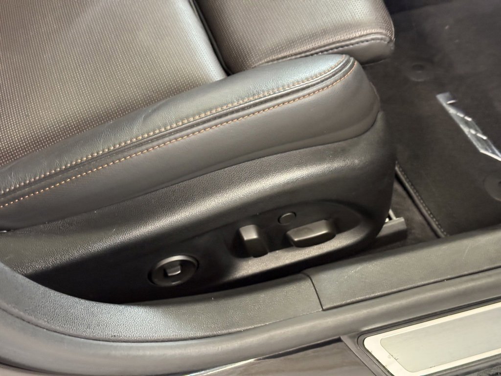 Used 2020 Cadillac CT5 V w/ Premium Package image 30