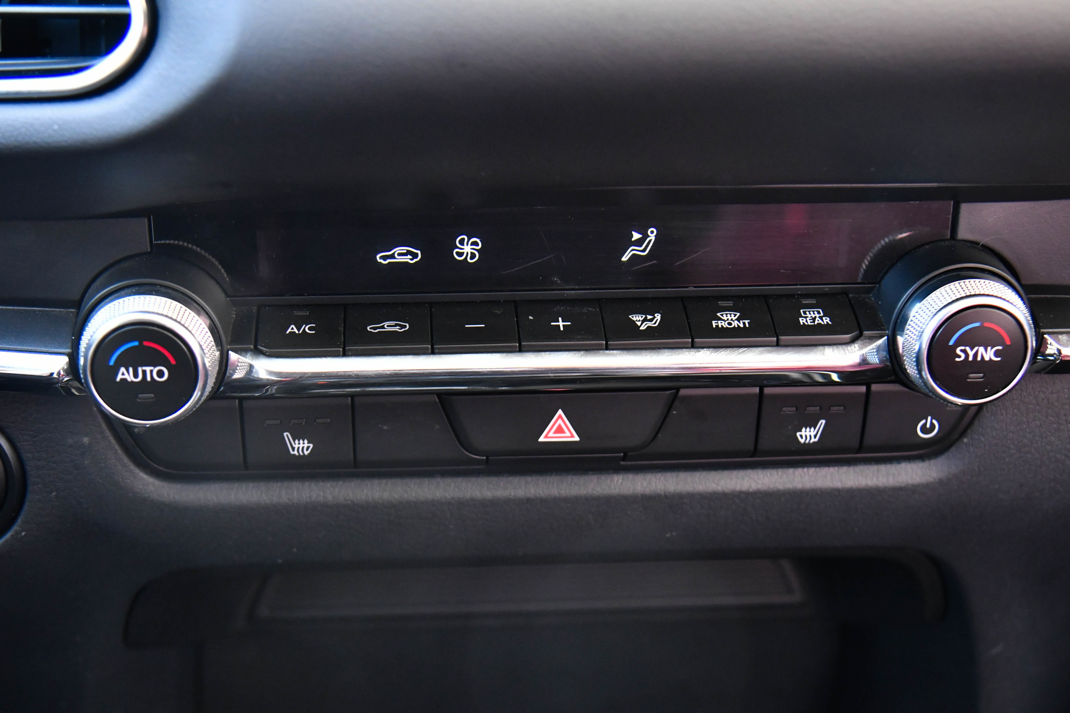 Used 2025 MAZDA CX-30 AWD 2.5 S w/ Preferred Package image 22