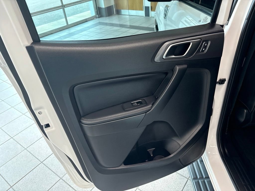 Used 2019 Ford Ranger Lariat w/ Technology Package AWD/4WD image 17