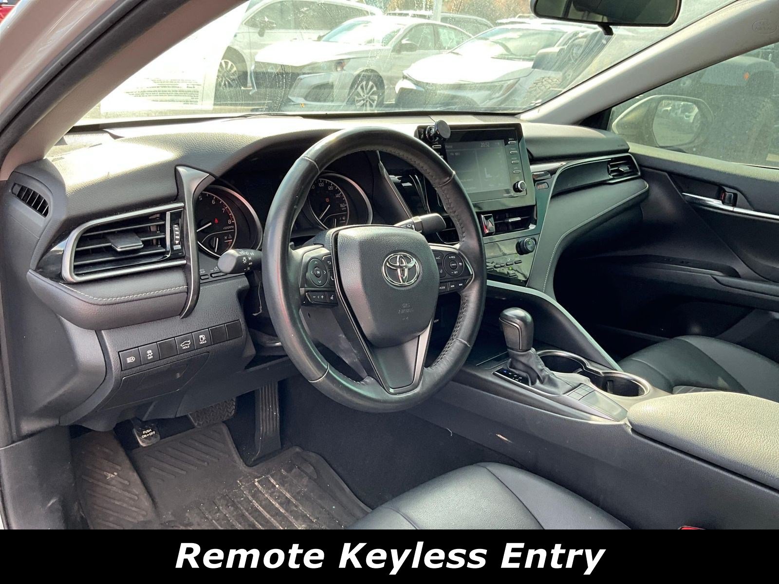 Used 2024 Toyota Camry SE FWD image 16