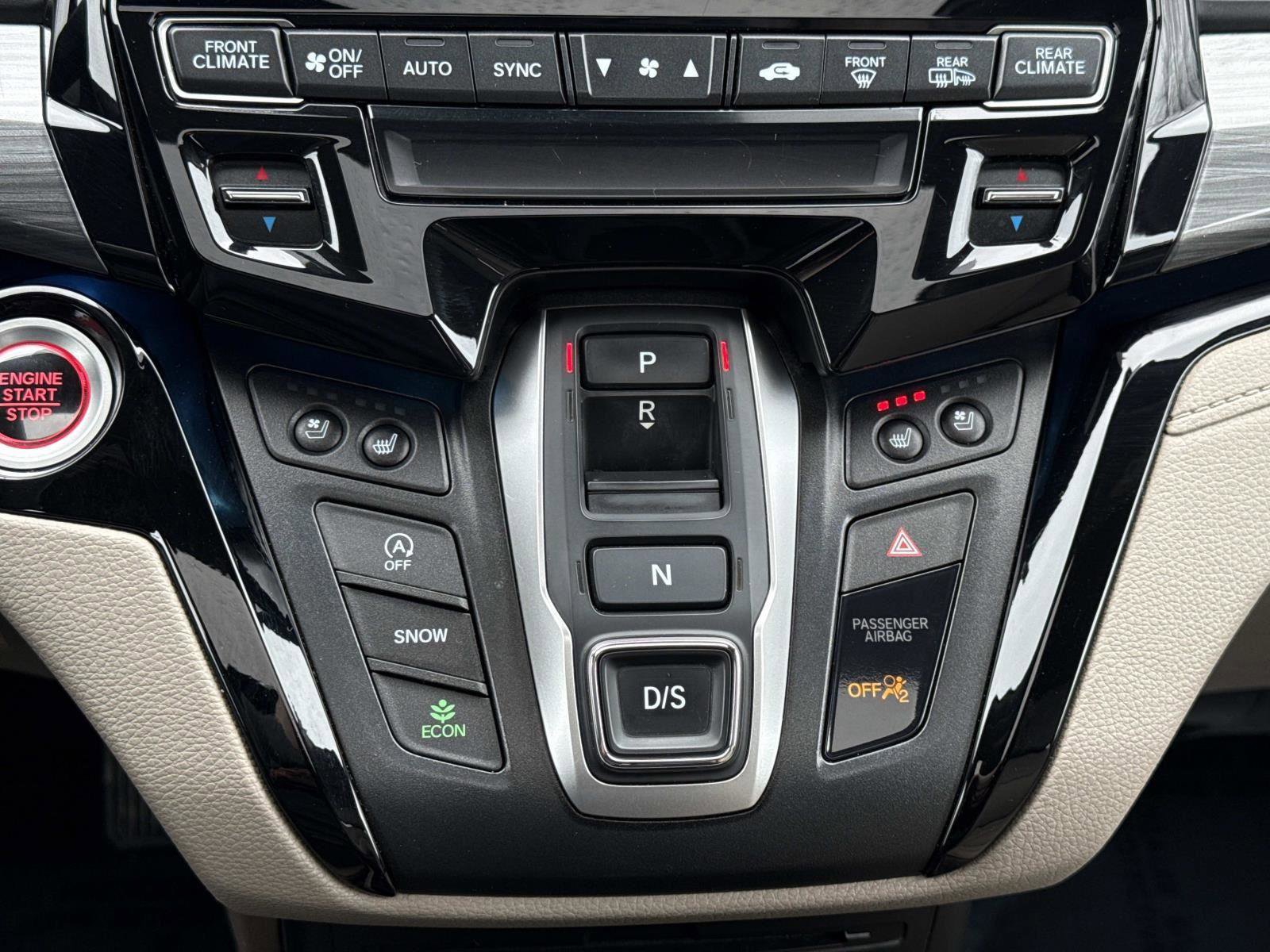 Used 2023 Honda Odyssey Elite image 6