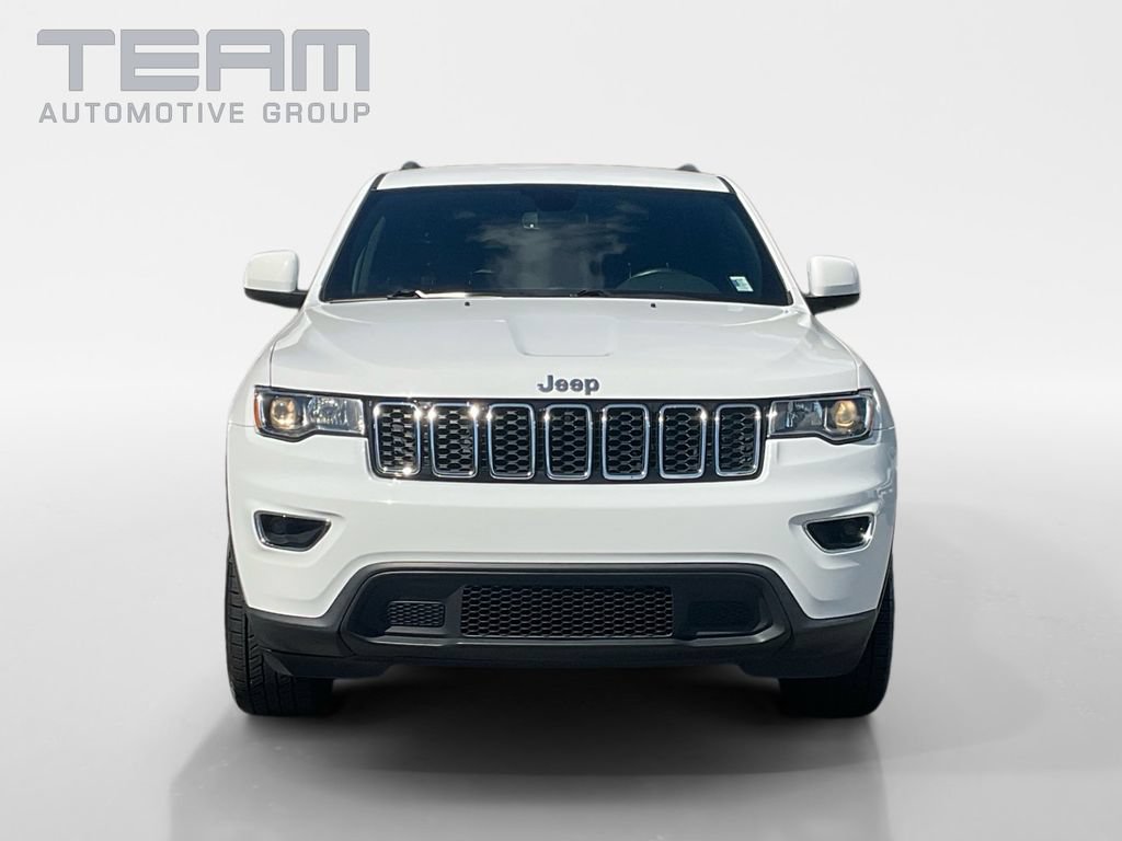 Used 2019 Jeep Grand Cherokee Laredo w/ Laredo X Package AWD/4WD image 2