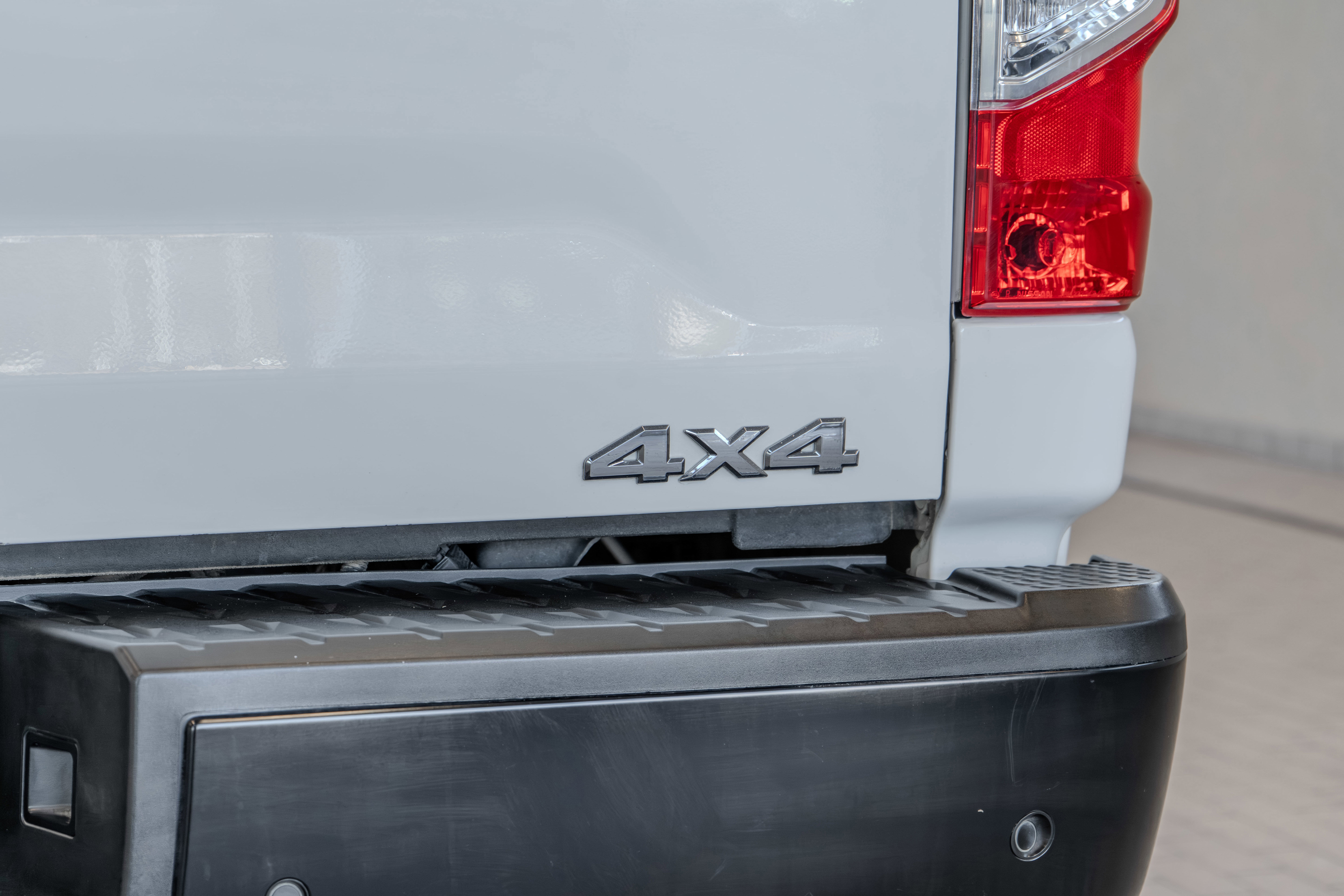 Used 2022 Nissan Titan S w/ S Utility Package image 23