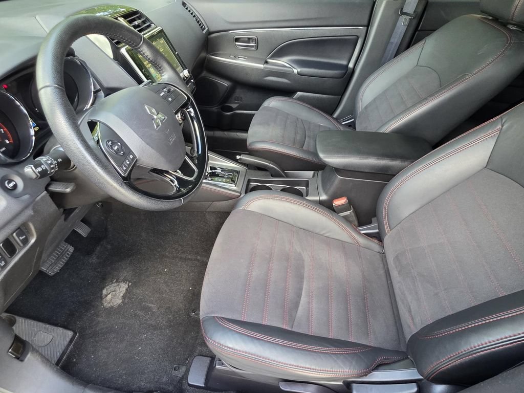 Used 2024 Mitsubishi Outlander Sport SE AWD/4WD image 7