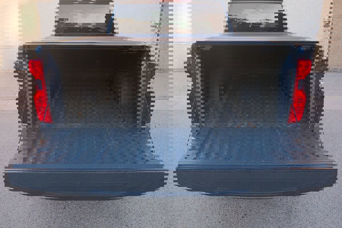 Used 2021 Chevrolet Silverado 1500 LT image 24