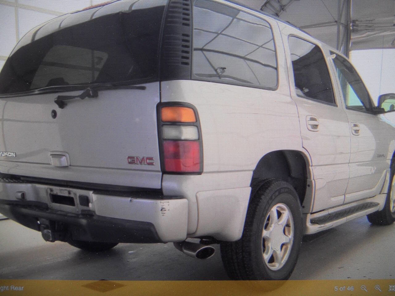 Used 2004 GMC Yukon Denali image 5