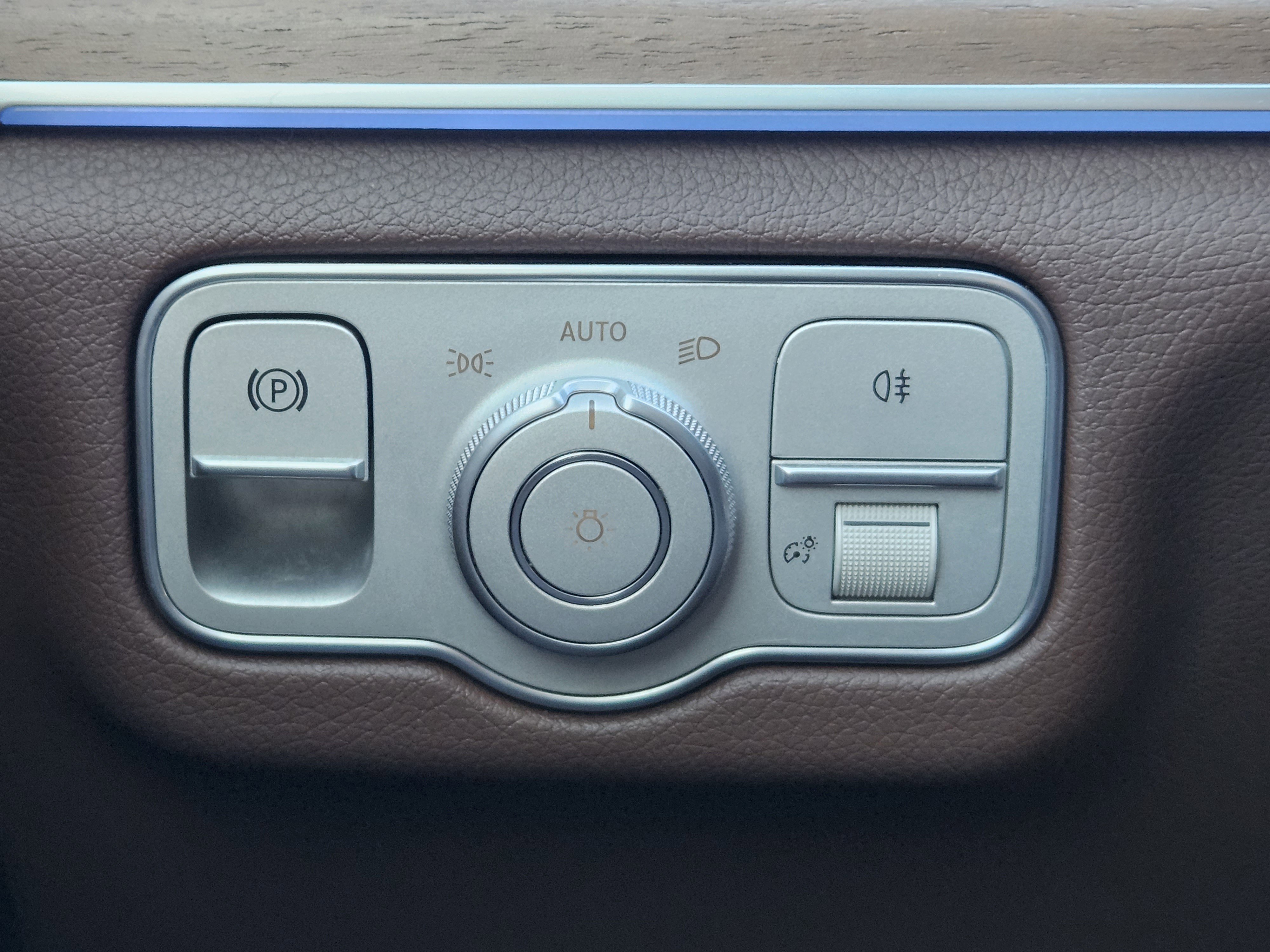 Used 2025 Mercedes-Benz GLE 450 4MATIC image 22