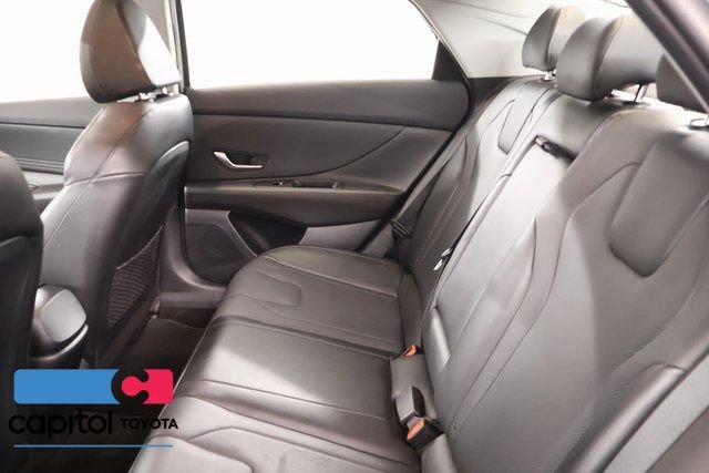 Used 2023 Hyundai Elantra Limited FWD image 33