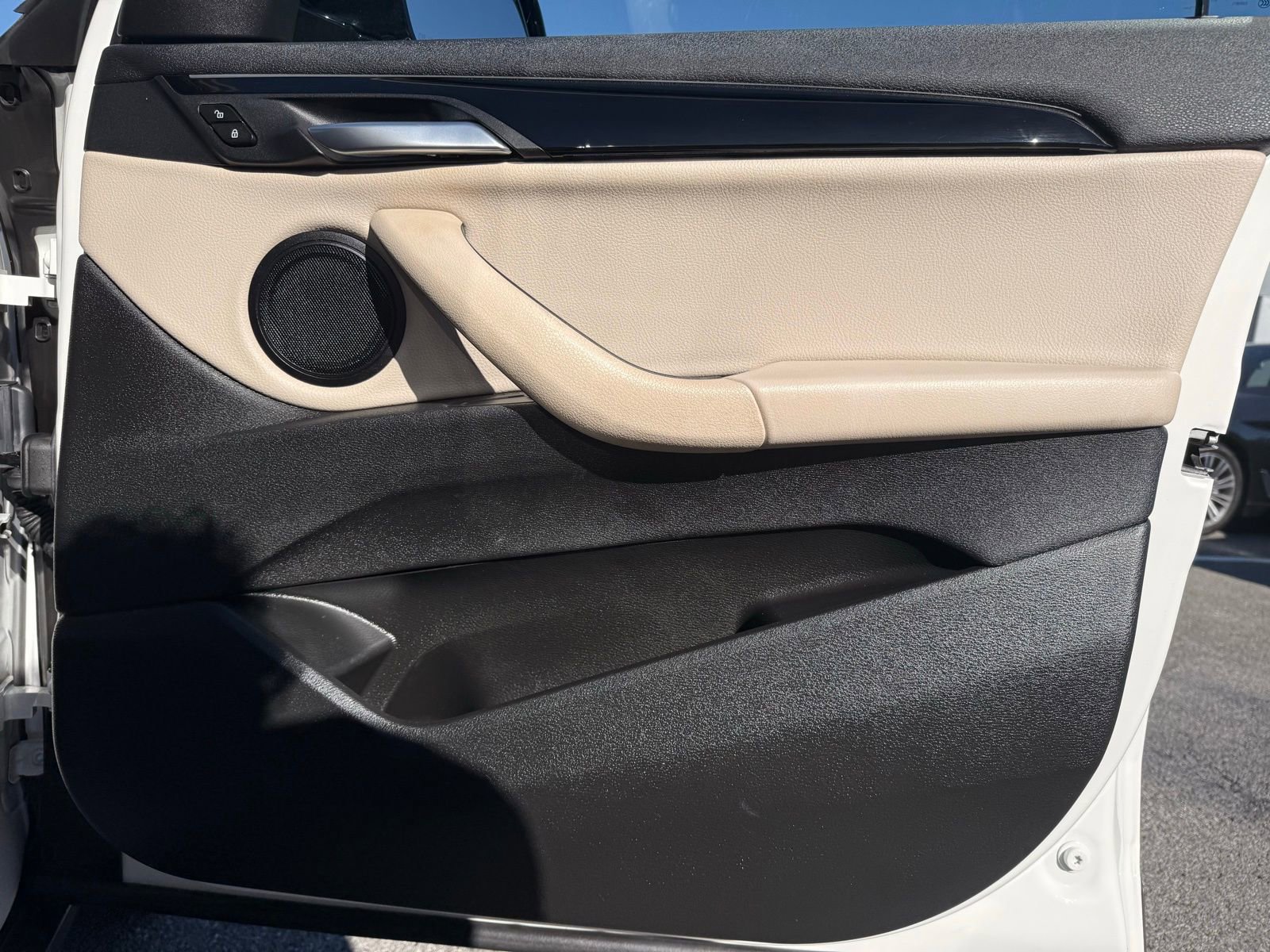 Used 2019 BMW X2 sDrive28i image 33