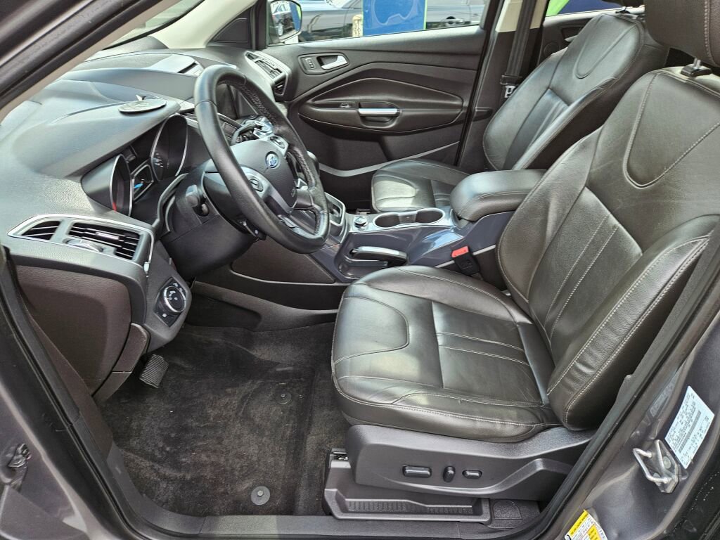 Used 2013 Ford Escape Titanium w/ Parking Technology Pkg image 22