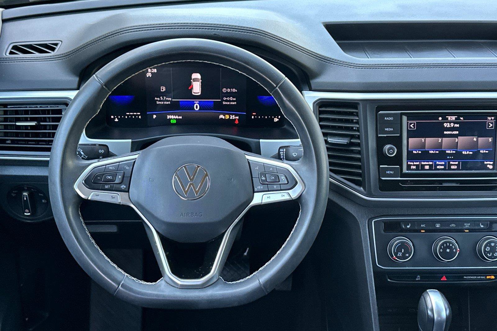 Used 2023 Volkswagen Atlas SE FWD image 13