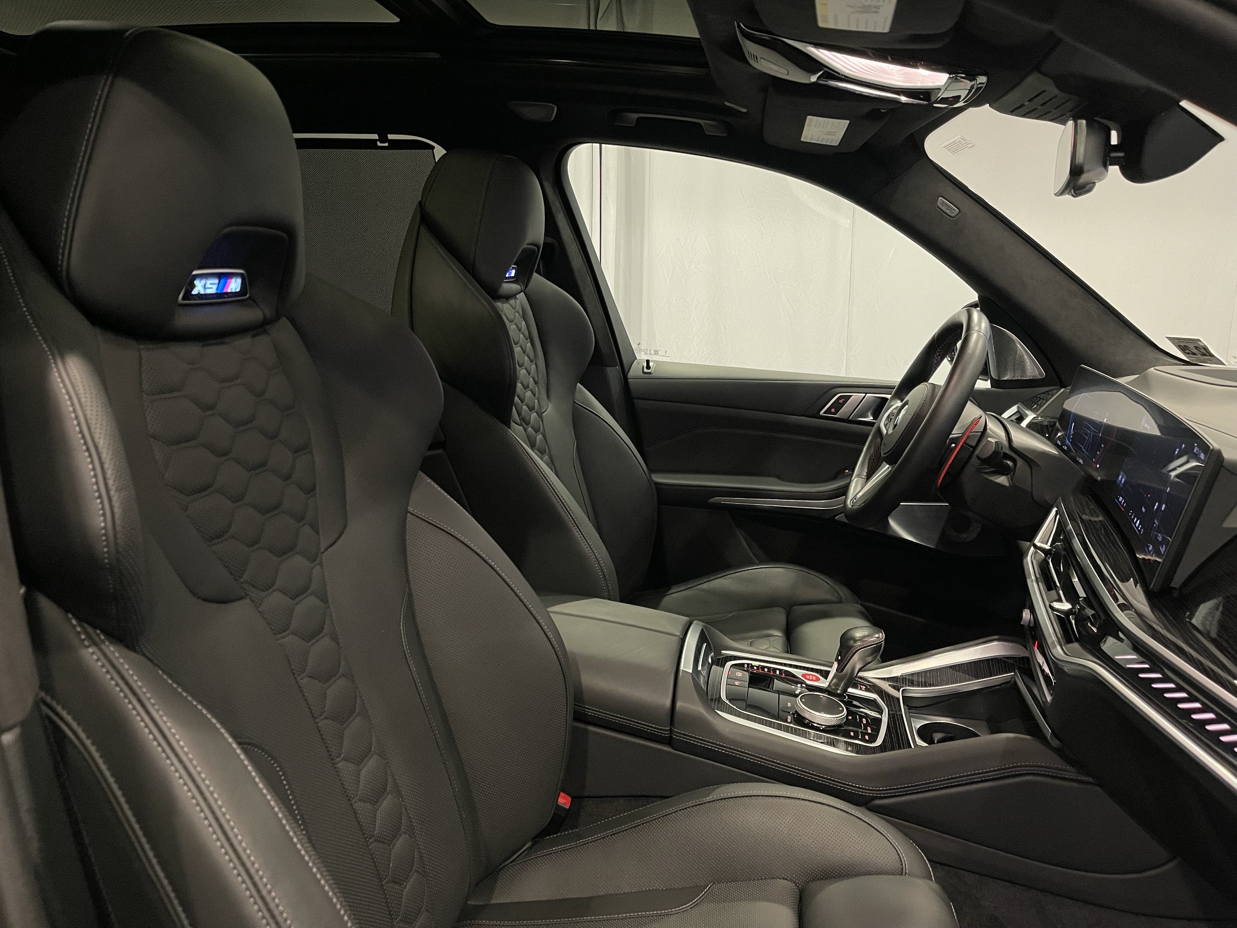 Used 2025 BMW X5 M Competition w/ Executive Package AWD/4WD image 15