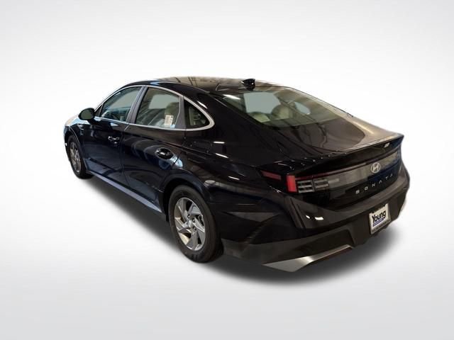 Used 2025 Hyundai Sonata SE image 7