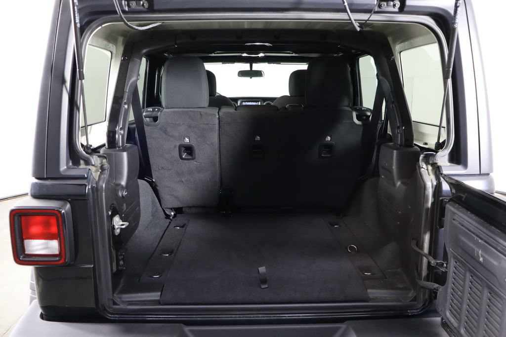 Used 2023 Jeep Wrangler Unlimited Sport AWD/4WD image 14