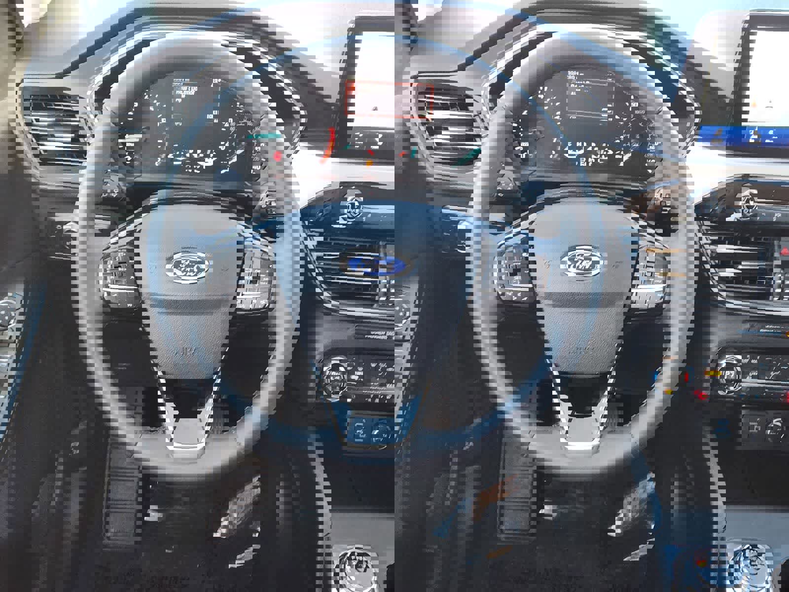 Used 2021 Ford Escape SEL AWD/4WD image 25