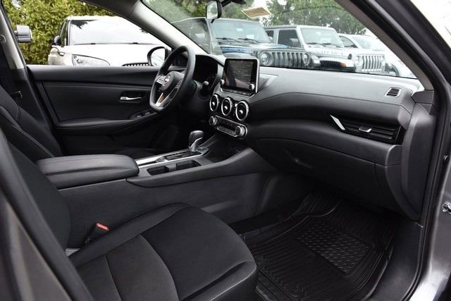 Certified 2025 Nissan Sentra SV image 20