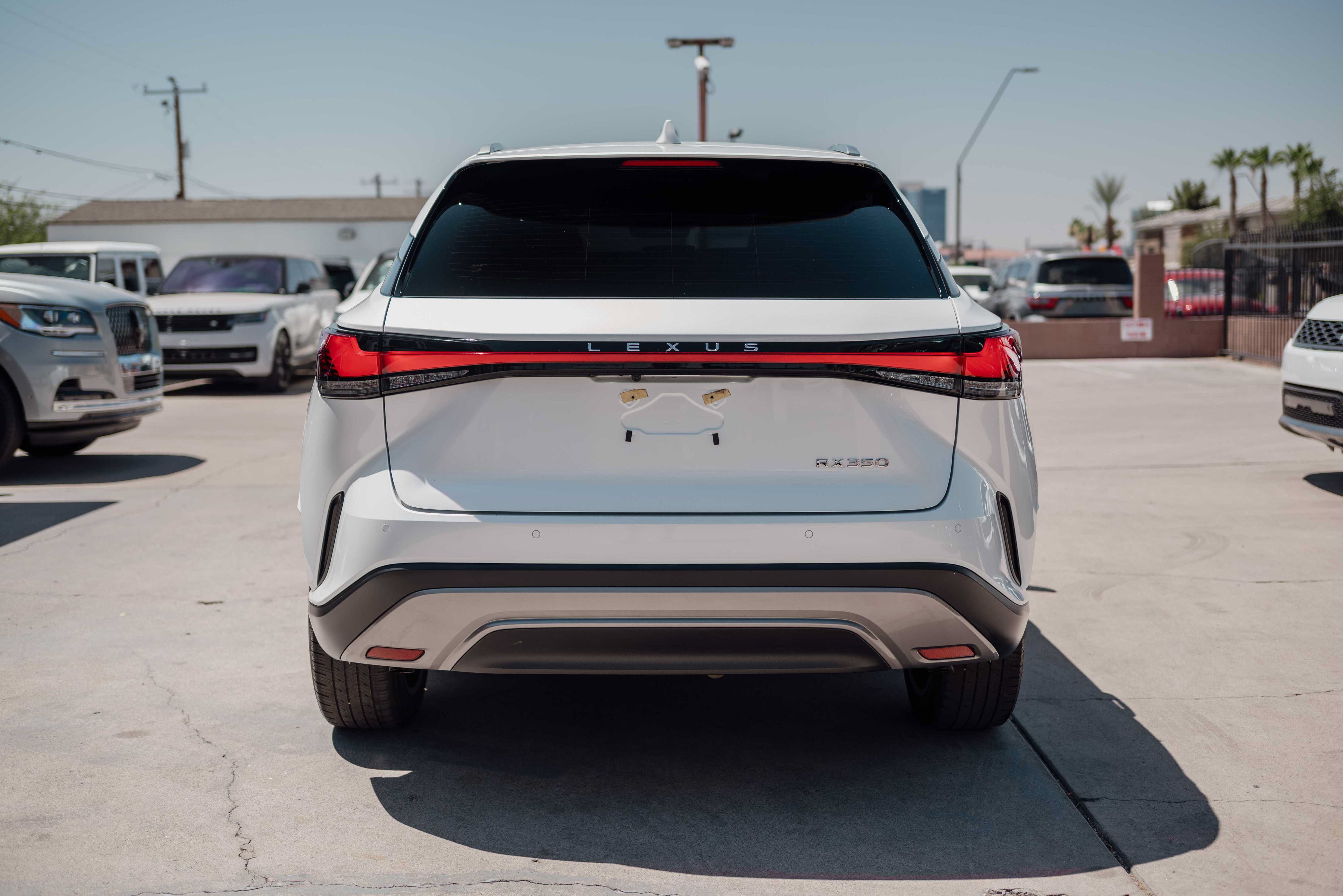Used 2023 Lexus RX 350 FWD w/ Cold Area Package image 5