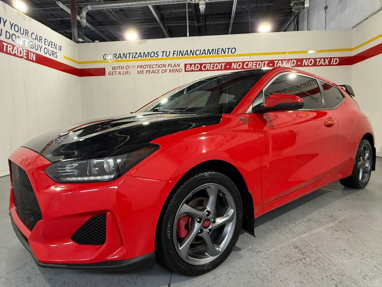 Used 2019 Hyundai Veloster 2.0 FWD image 3