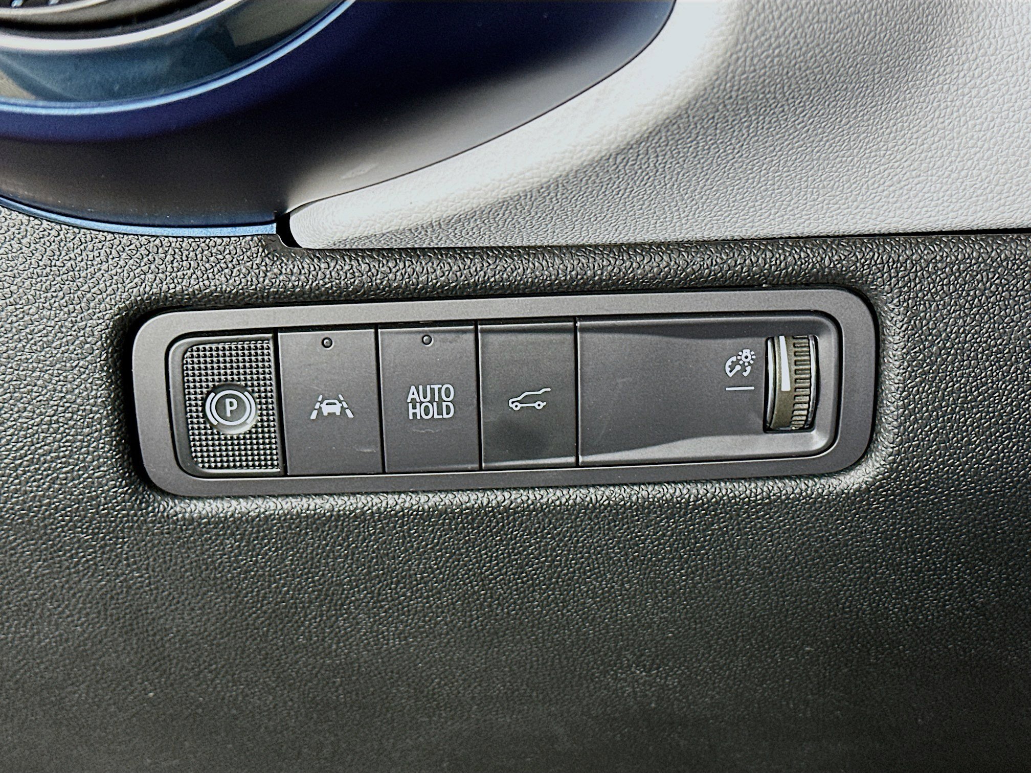 Used 2025 Chevrolet Equinox EV LT image 17