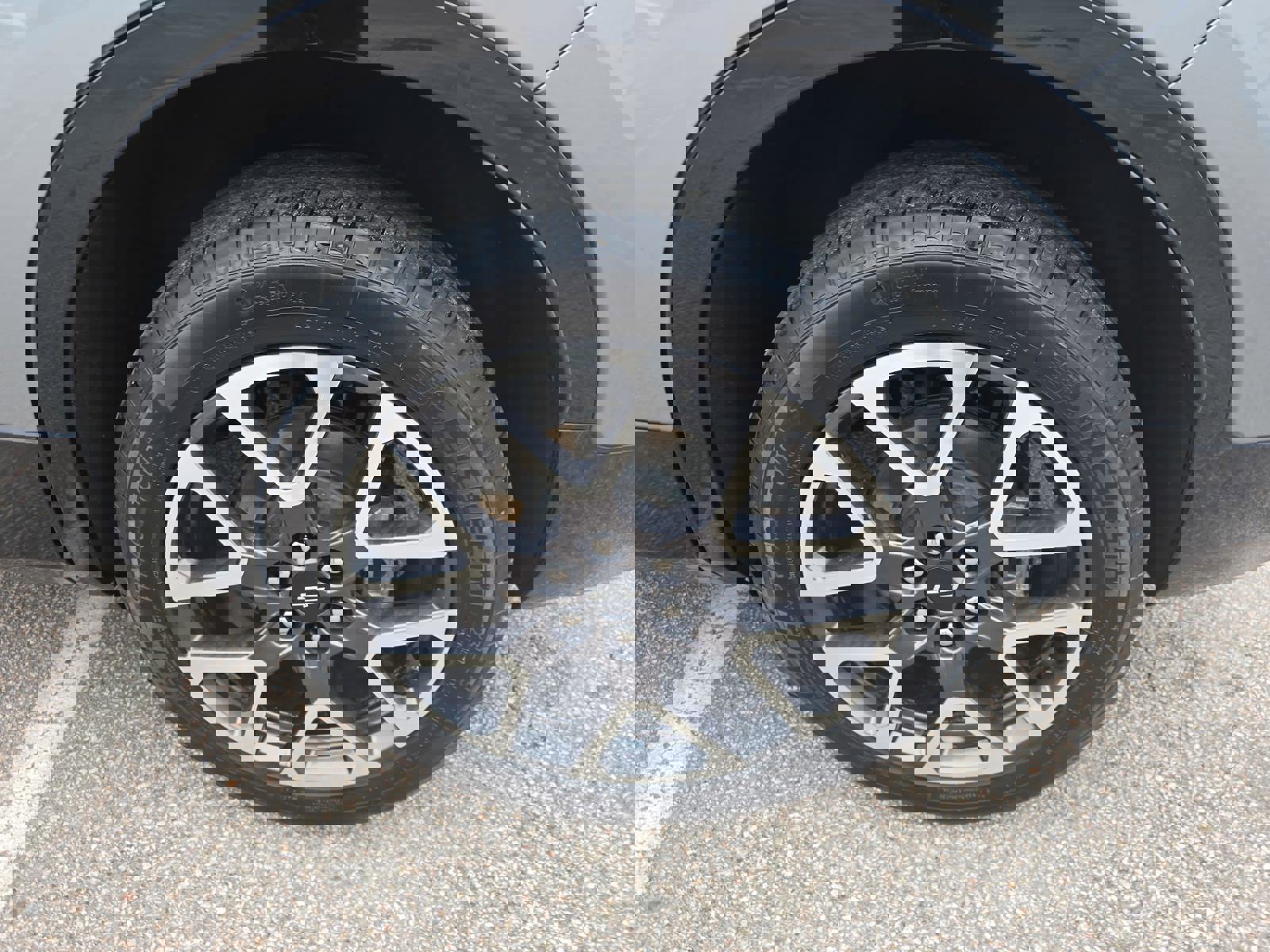 Used 2023 Chevrolet Blazer RS w/ Enhanced Convenience Package image 35